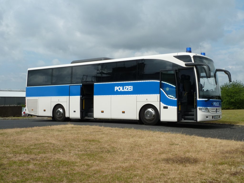 MB Tourismo als Dienstfahrzeug der Bundespolizei