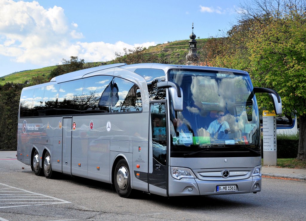 MERCEDES BENZ TRAVEGO aus Deutschland im September 2012 in Krems an der Donau gewesen.