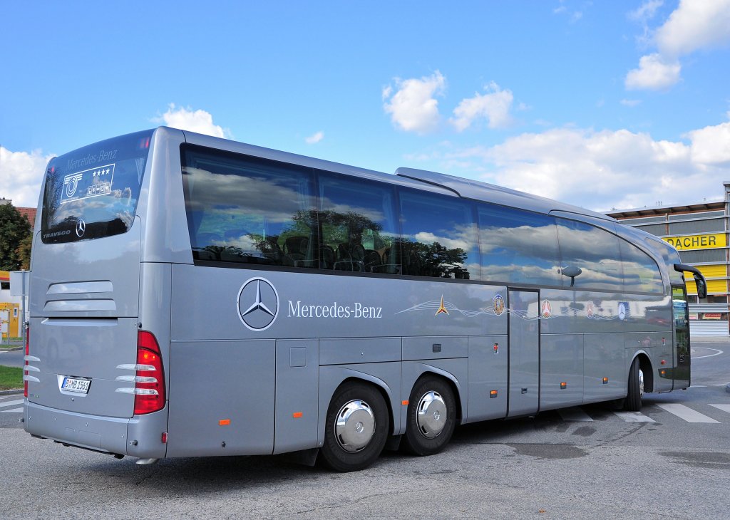 MERCEDES BENZ TRAVEGO aus Deutschland im September 2012 in Krems an der Donau gewesen.