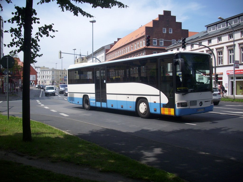 Mercedes Integro der Kraftverkehrsgesellschaft mbH Ribnitz-Damgarten in Stralsund.