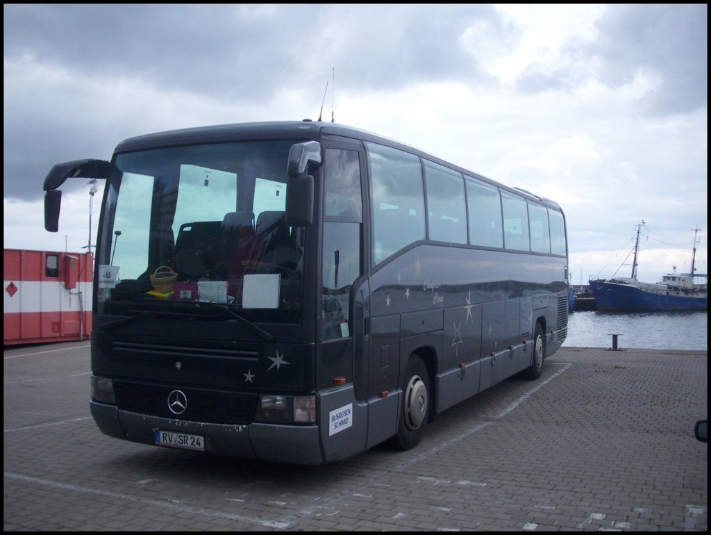 Mercedes O 404 von Busreisen Schmid aus Deutschland im Stadthafen Sassnitz.