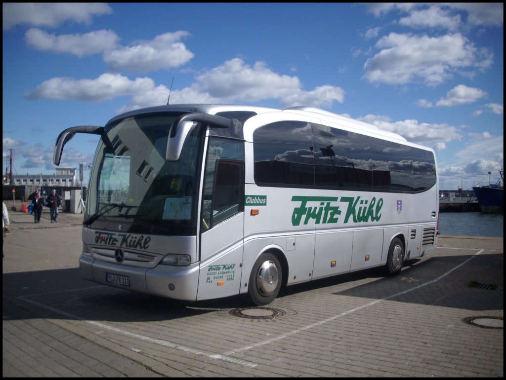 Mercedes Tourino von Fritz Khl aus Deutschland im Stadthafen Sassnitz.