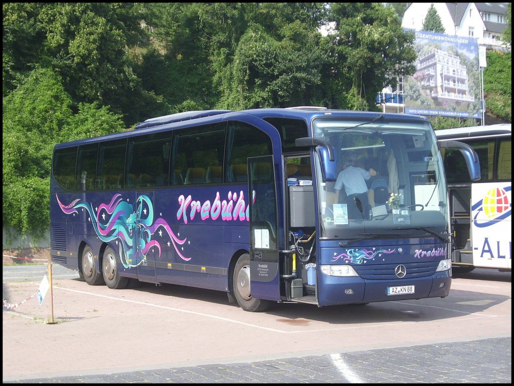 Mercedes Travego von Krebhl aus Deutschland im Stadthafen Sassnitz.