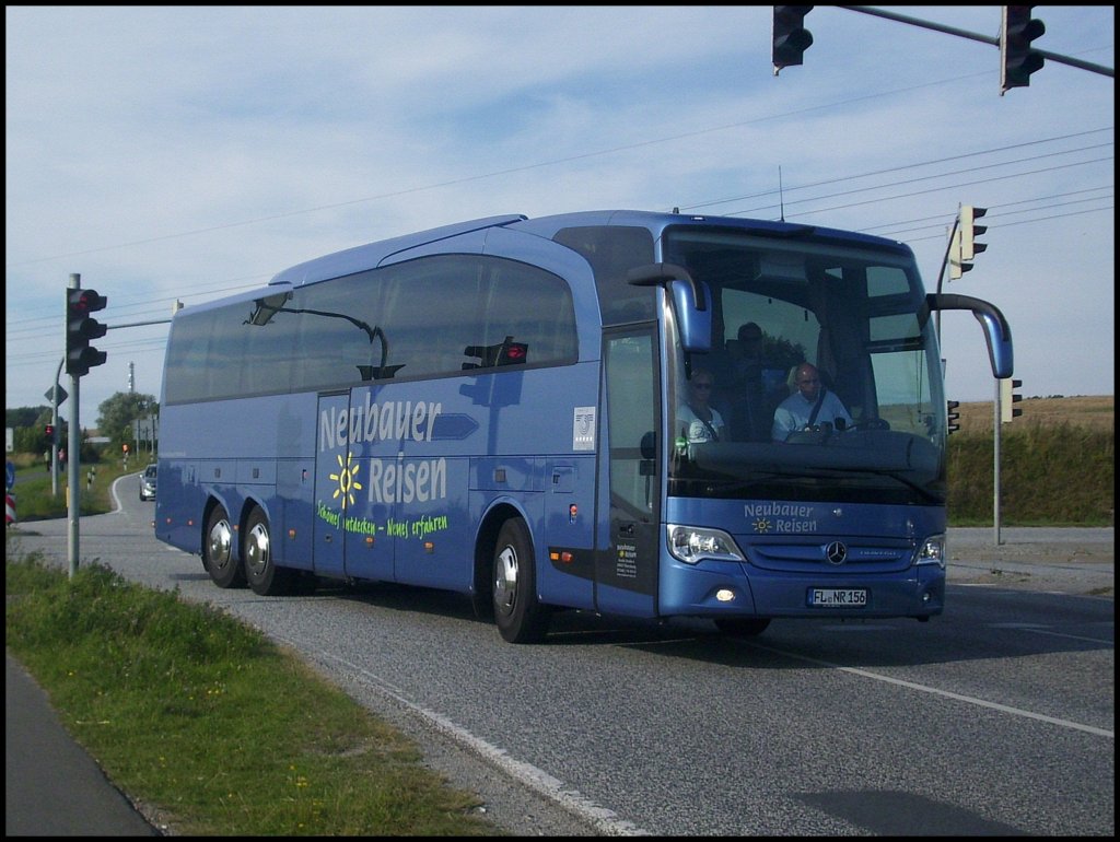 Mercedes Travego von Neubauer Reisen aus Deutschland in Mukran.