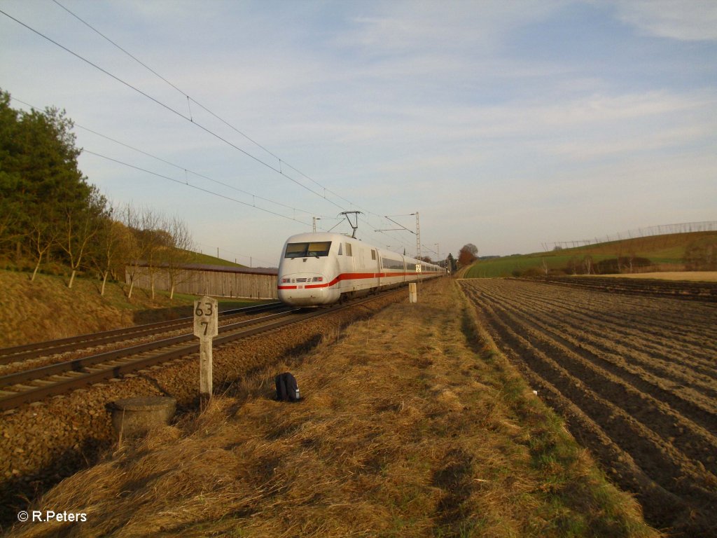 Nachschuss von 401 004-7 „M�hldorf am Inn“ als ICE 789 Hamburg – M�nchen 
