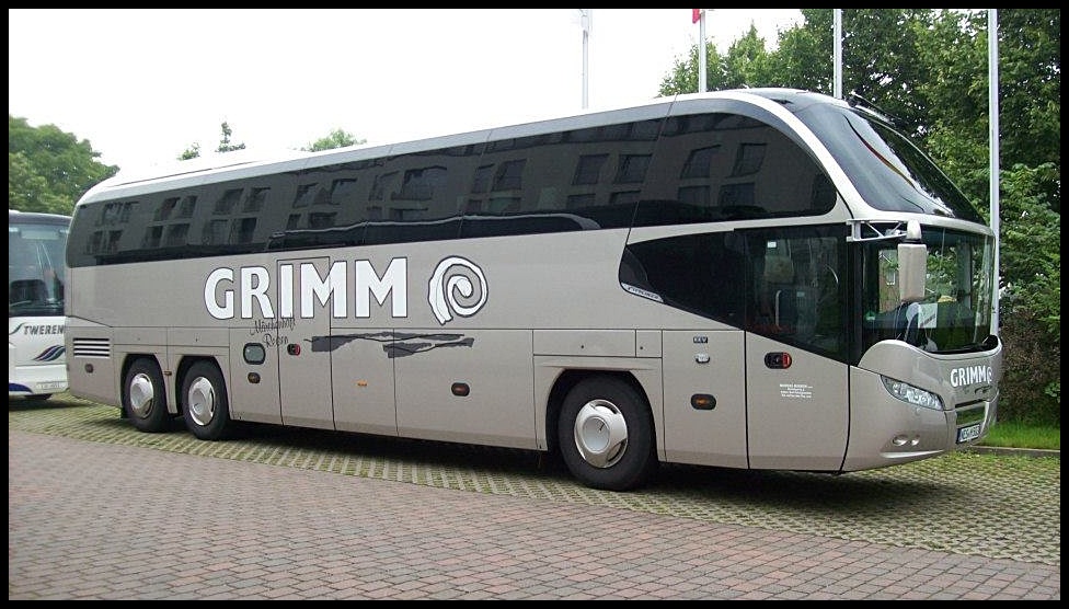 Neoplan Cityliner von Menzel/Grimm aus Deutschland in Bergen.