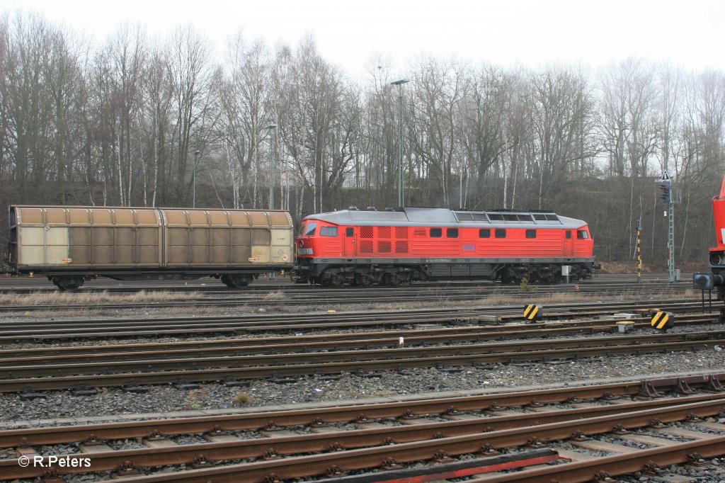 Nochmal 232 280-8 mit gemischten G�terzug in Marktredwitz. 28.12.11