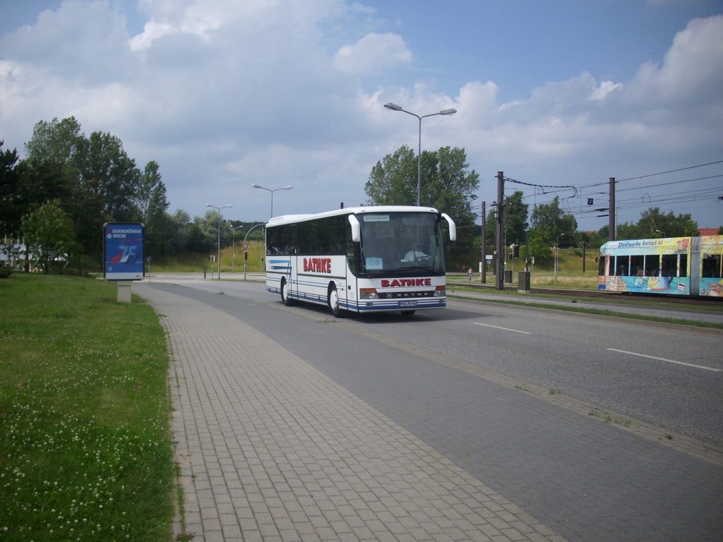 Setra 315 GT von Bathke aus Deutschland in Rostock.

