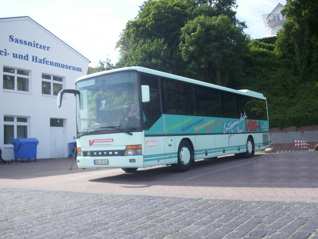 Setra 315 H der Verkehrsbetrieb Greifswalder Land GmbH im Stadthafen Sassnitz.