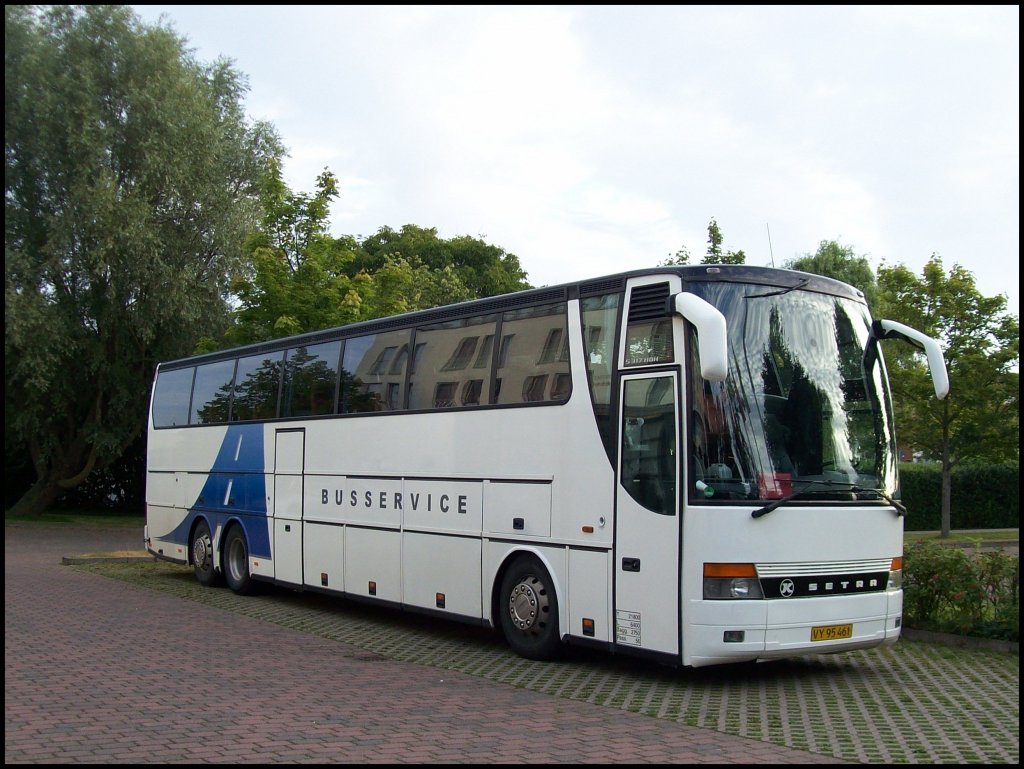 Setra 317 HDH von Busservice aus Dnemark in Bergen.