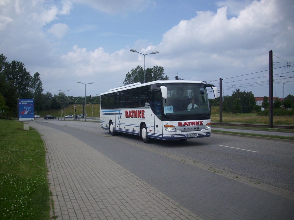 Setra 415 GT von Bathke aus Deutschland in Rostock.