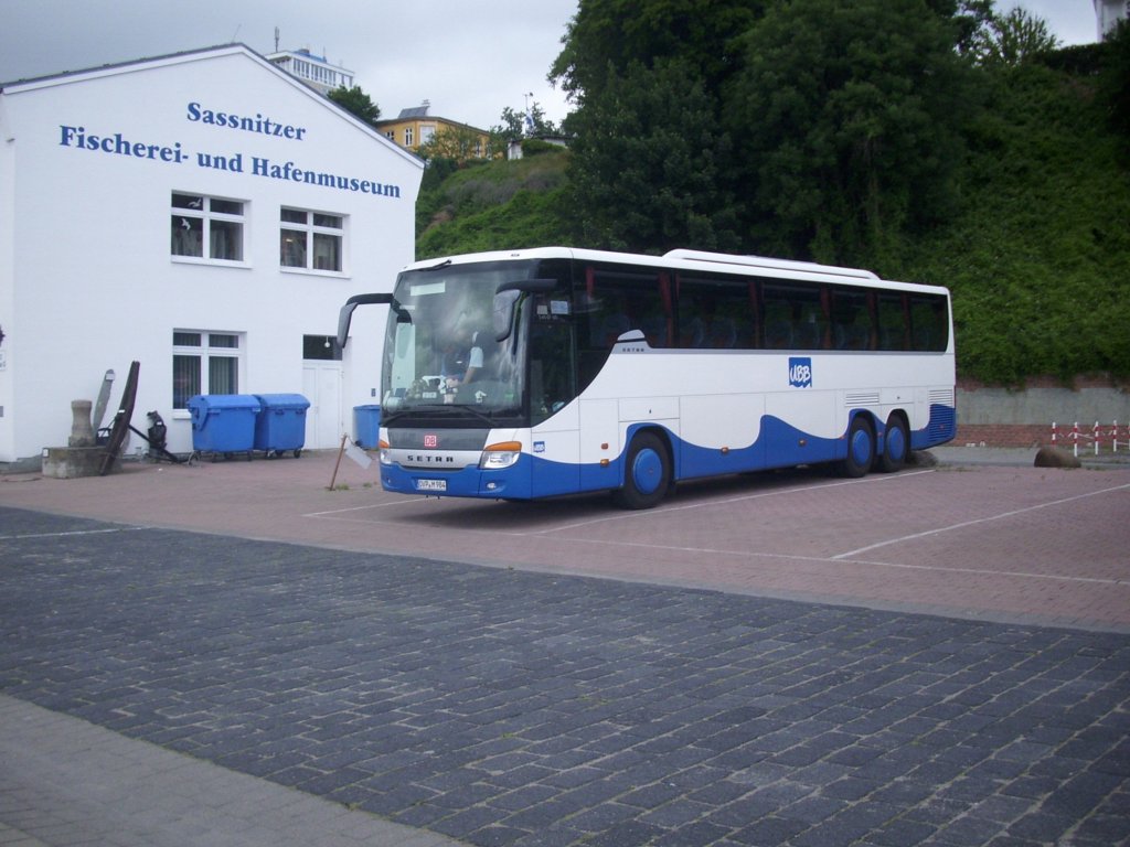 Setra 416 GT-HD von der Usedomer Bderbahn im Stadthafen Sassnitz.