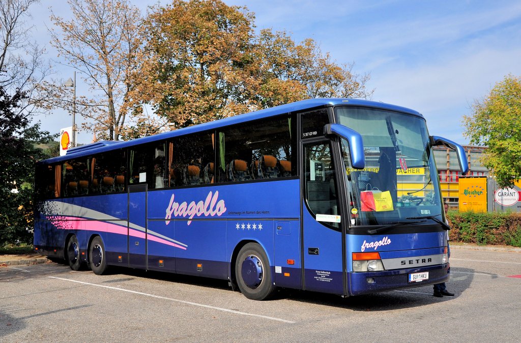 SETRA S317 GT-HD von Franz Gollowitsch aus sterreich im Sept.2012 in Krems.