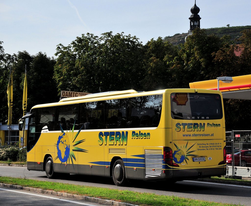 SETRA S415 GT-HD von STERN REISEN aus Obersterreich im September 2012 in Krems gesehen.