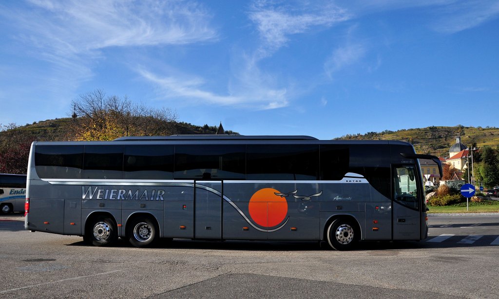 SETRA S416 GT-HD von WEIERMAIR Reisen aus Obersterreich,Krems,Oktober 2012.