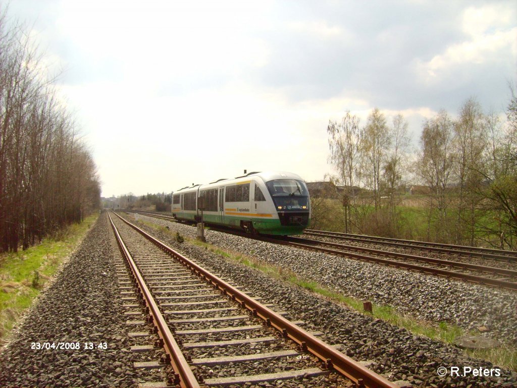 VT13 auf den weg nach Hof bei Sch�nfeld. 23.04.08