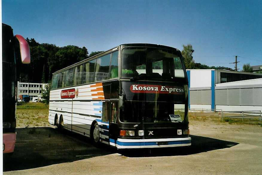 (086'325) - Kosova Express, Winterthur - Setra am 18. Juni 2006 in Kloten, EvoBus