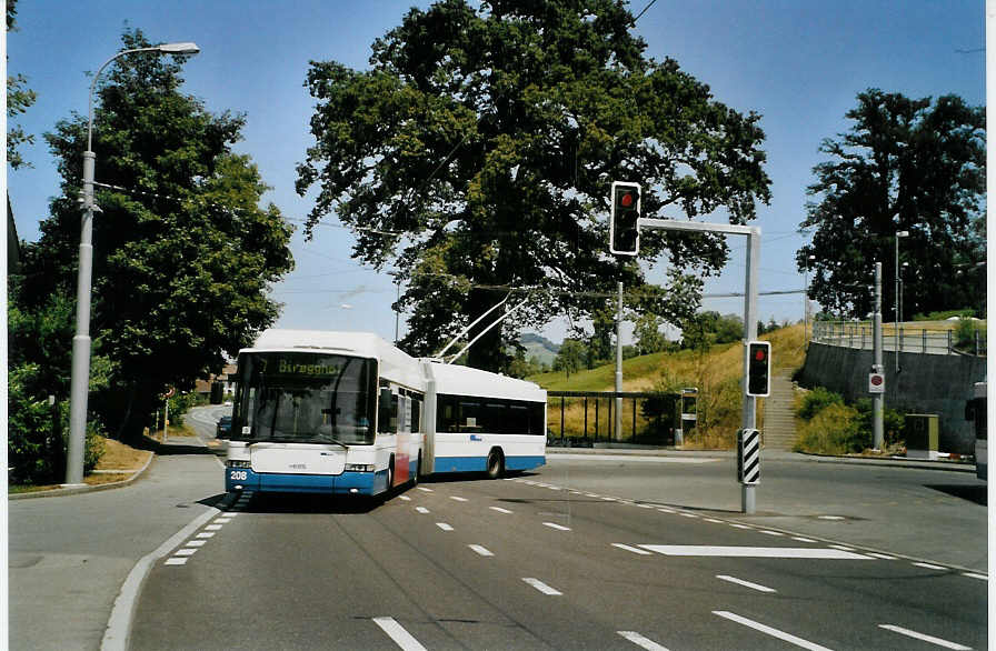 (087'528) - VBL Luzern - Nr. 208 - Hess/Hess Gelenktrolleybus am 25. Juli 2006 in Luzern, Unterlchli