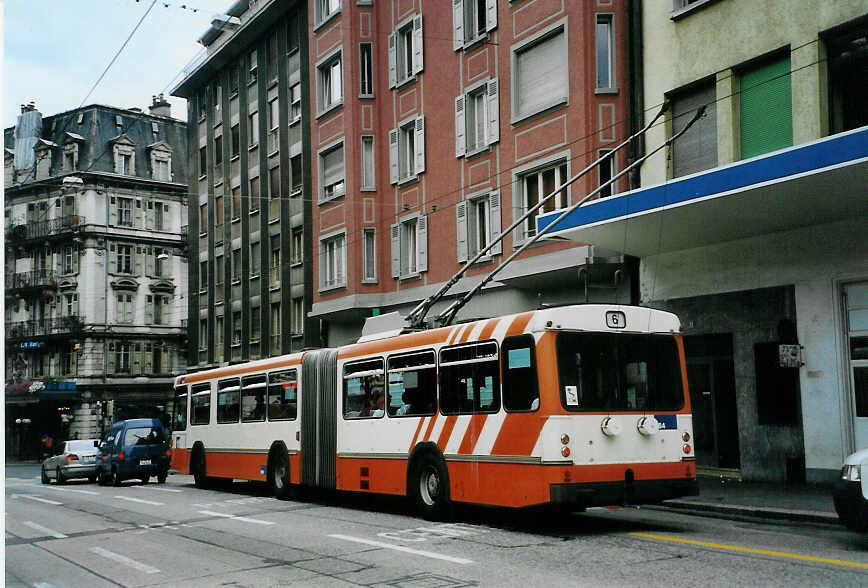 (087'806) - TL Lausanne - Nr. 884 - Saurer/Hess Gelenktrolleybus (ex TPG Genve Nr. 651) am 26. Juli 2006 in Lausanne, Tunnel