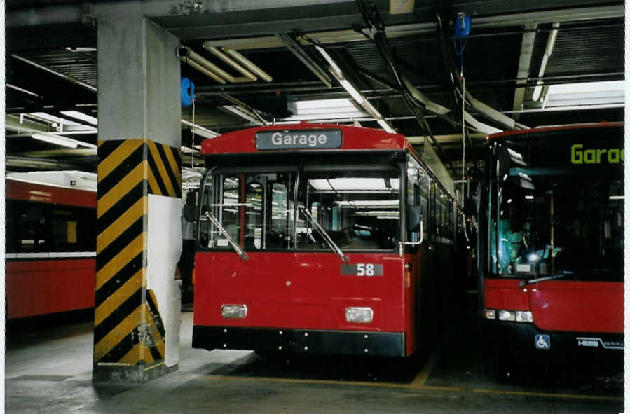 (088'232) - Bernmobil, Bern - Nr. 58 - FBW/Hess Gelenktrolleybus am 29. Juli 2006 in Bern, Eigergarage