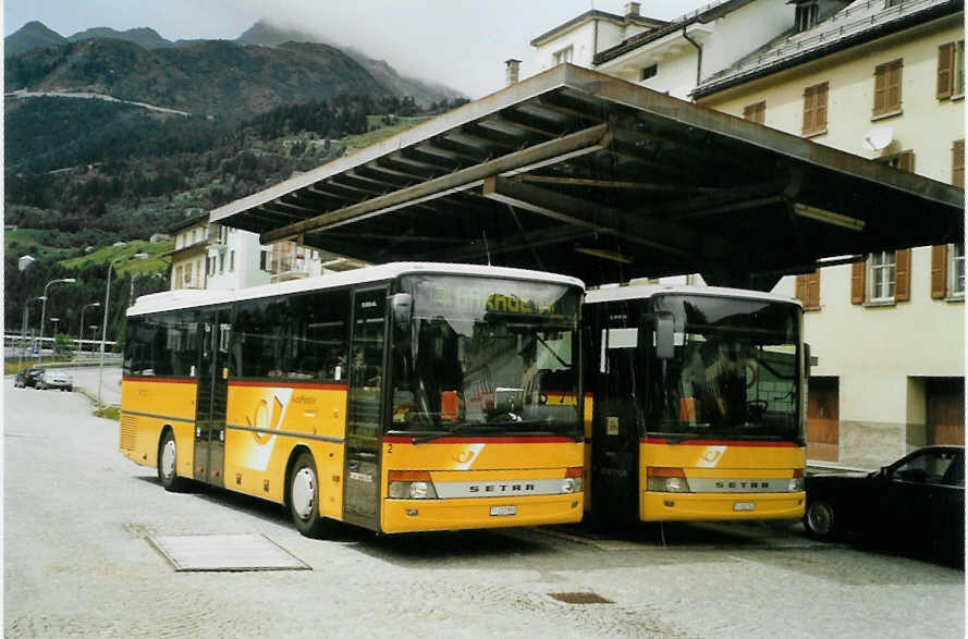 (088'809) - Marchetti, Airolo - Nr. 2/TI 217'892 - Setra am 3. August 2006 beim Bahnhof Airolo