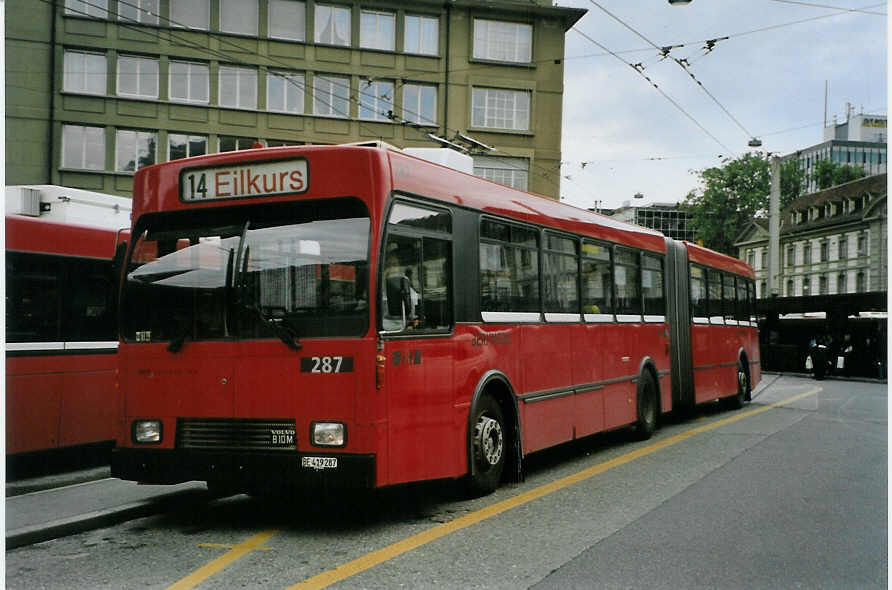 (088'931) - Bernmobil, Bern - Nr. 287/BE 419'287 - Volvo/R&J-Hess-Gangloff am 14. August 2006 beim Bahnhof Bern 
