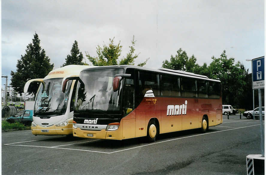 (089'332) - Marti, Kallnach - Nr. 19/BE 572'219 - Setra am 29. August 2006 in Thun, Seestrasse