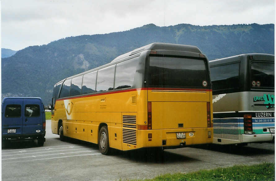 (089'608) - Anthamatten, Saas-Almagell - VS 241'970 - Mercedes (ex PostAuto Oberwallis; ex P 25'111) am 3. September 2006 in Interlaken, Flugplatz