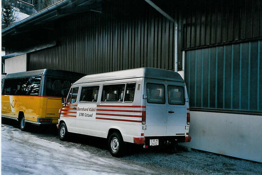 (091'136) - Kbli, Gstaad - BE 26'632 - Mercedes am 31. Dezember 2006 in Gstaad, Garage
