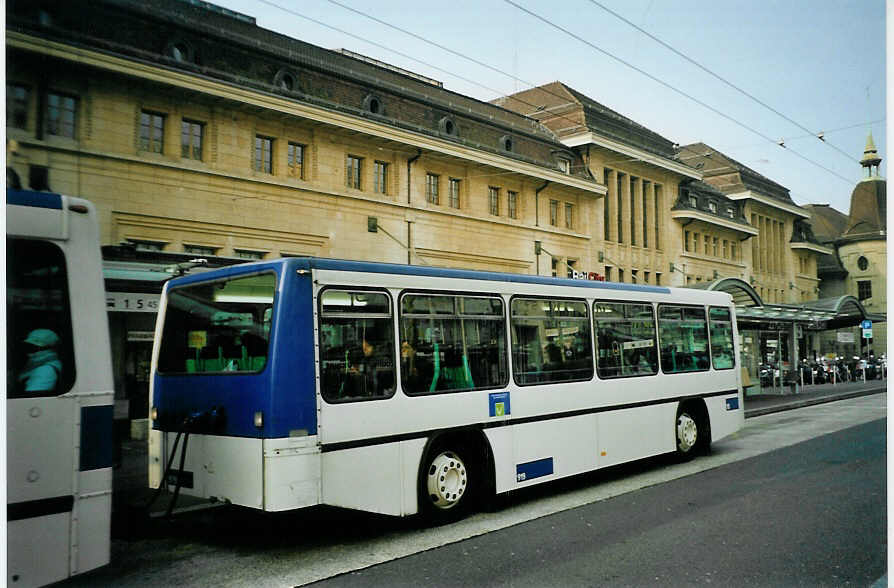 (092'520) - TL Lausanne - Nr. 919 - Lanz+Marti/Hess Personenanhnger am 17. Mrz 2007 beim Bahnhof Lausanne