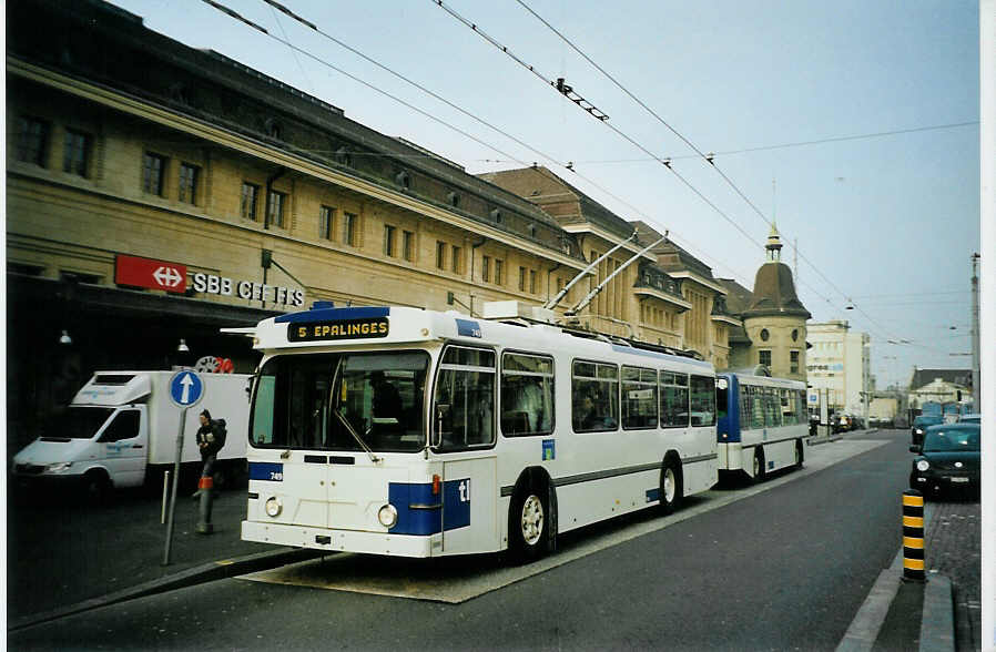 (092'531) - TL Lausanne - Nr. 749 - FBW/Hess Trolleybus am 17. Mrz 2007 beim Bahnhof Lausanne