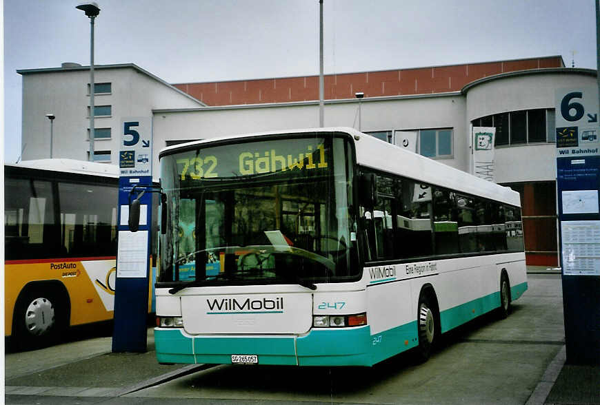 (093'125) - WilMobil, Wil - Nr. 247/SG 265'057 - Volvo/Hess (ex BOS Wil Nr. 5; ex BHW Wil Nr. 5) am 22. Mrz 2007 beim Bahnhof Wil