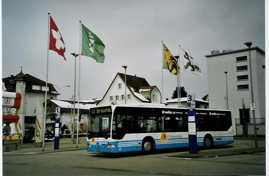 (093'207) - RTB Altsttten - Nr. 36/SG 38'002 - Mercedes am 22. Mrz 2007 beim Bahnhof Wil (Einsatz WilMobil)
