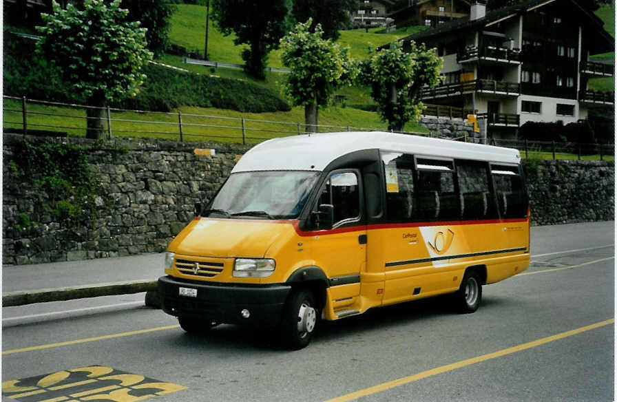 (095'527) - TPC Aigle - VD 1254 - Renault am 23. Juni 2007 beim Bahnhoh Le Spey