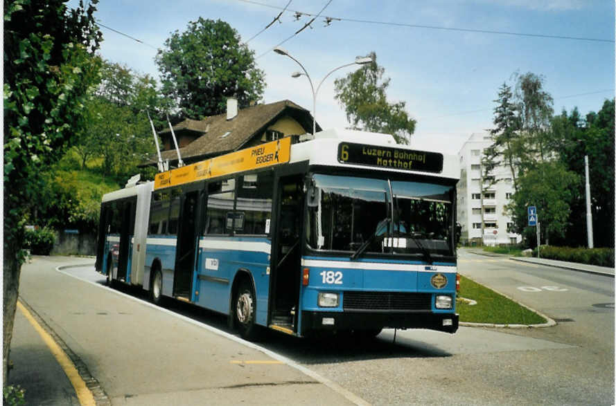 (096'804) - VBL Luzern - Nr. 182 - NAW/Hess Gelenktrolleybus am 23. Juli 2007 in Luzern, Wrzenbach