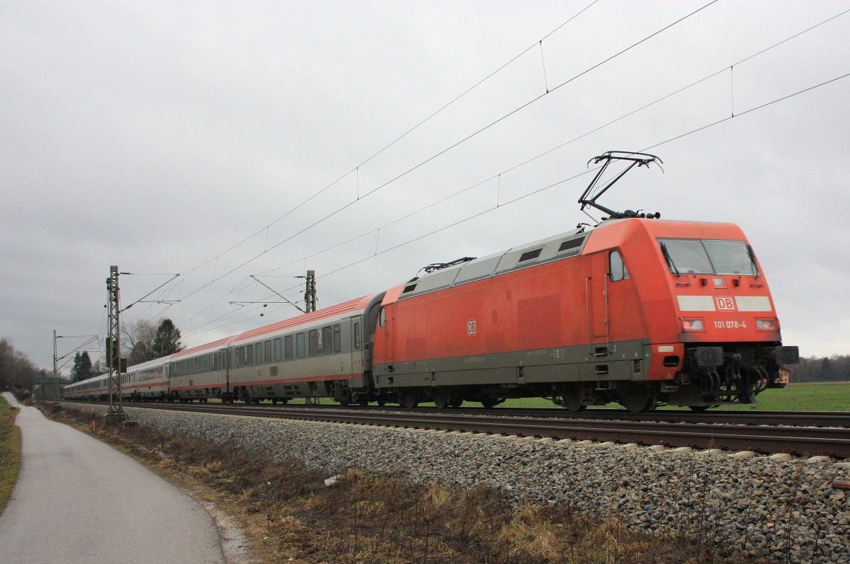 101 078-4 am 2. Februar 2013 aus Salzburg kommend bei �bersee.