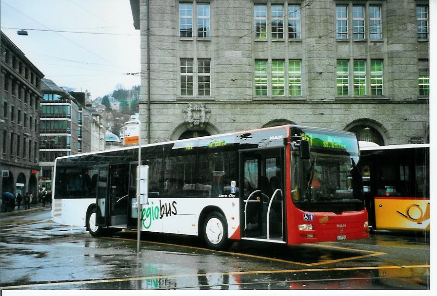 (103'413) - Regiobus, Gossau - Nr. 42/SG 297'342 - MAN am 7. Januar 2008 beim Bahnhof St. Gallen