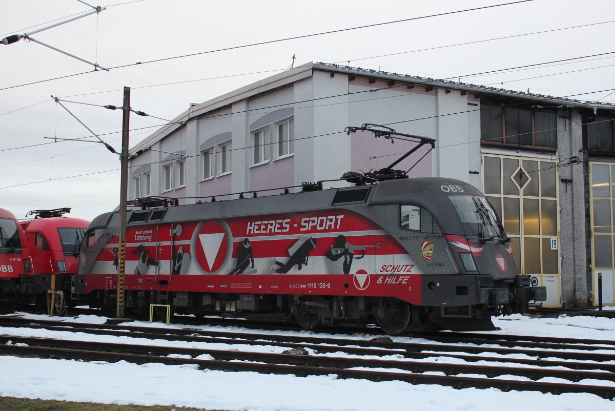 1116 138 der  Heeres-Sport-Taurus  wartet am 5. Januar 2015 im Depot Salzburg auf neue Aufgaben.