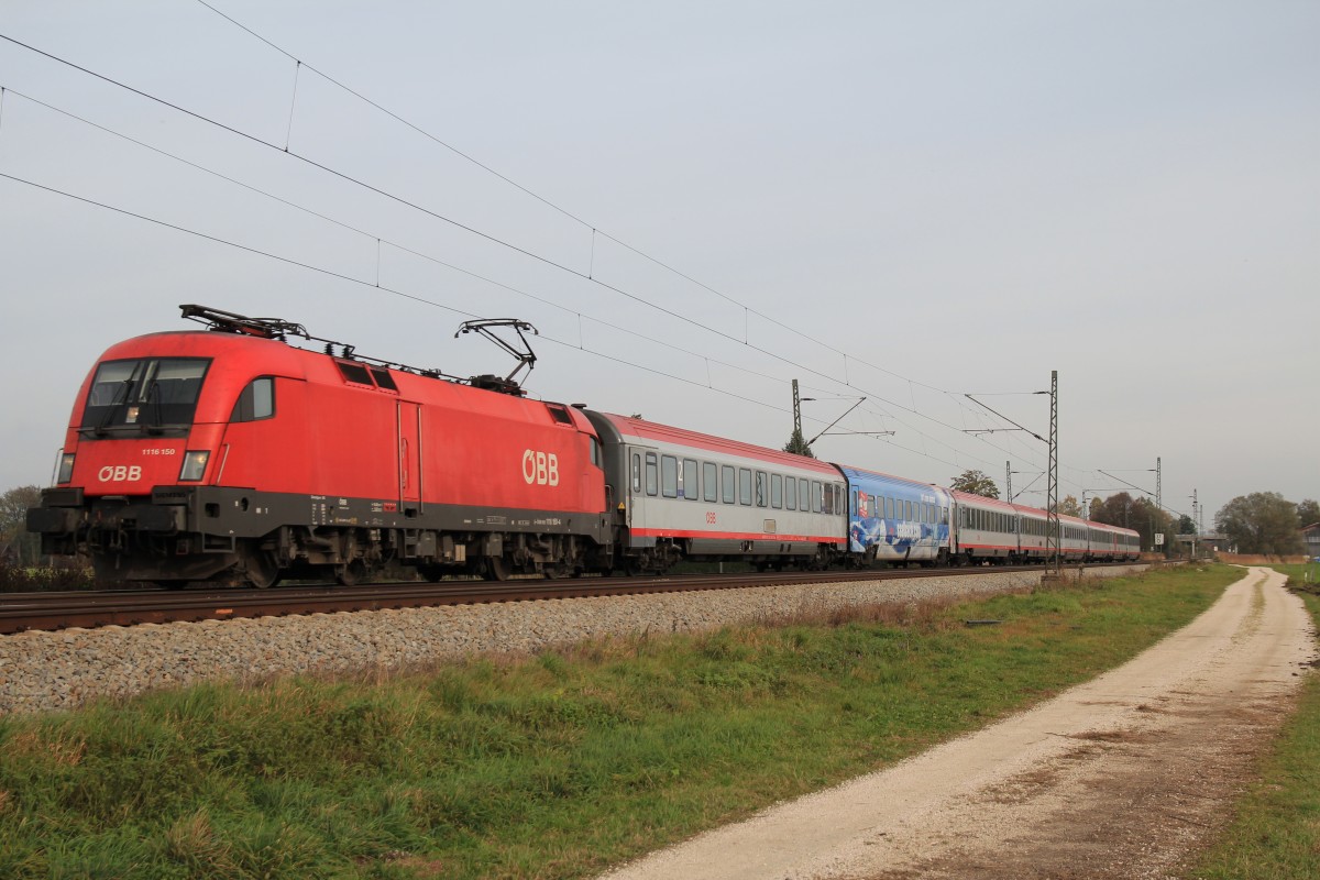 1116 150-2 aus Salzburg kommend am 1. November 2013 bei �bersee.