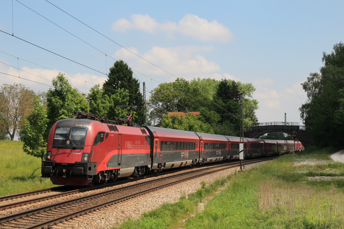 1116 210-6 am 25. Mai 2014 bei �bersee.