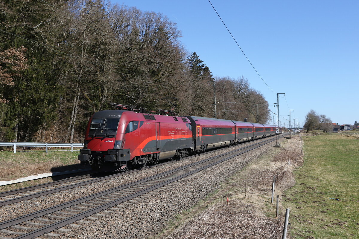 1116 210 aus Salzburg kommend am 19. M�rz 2025 bei Hufschlag.