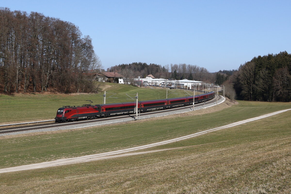 1116 222 aus Salzburg kommend am 7. M�rz 2025 bei Axdorf.