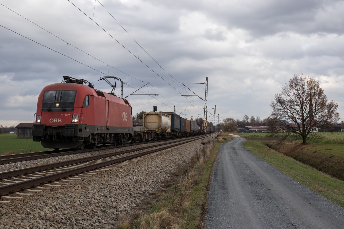 1116 277-5 aus Salzburg kommend am 14. November 2015 bei bersee.