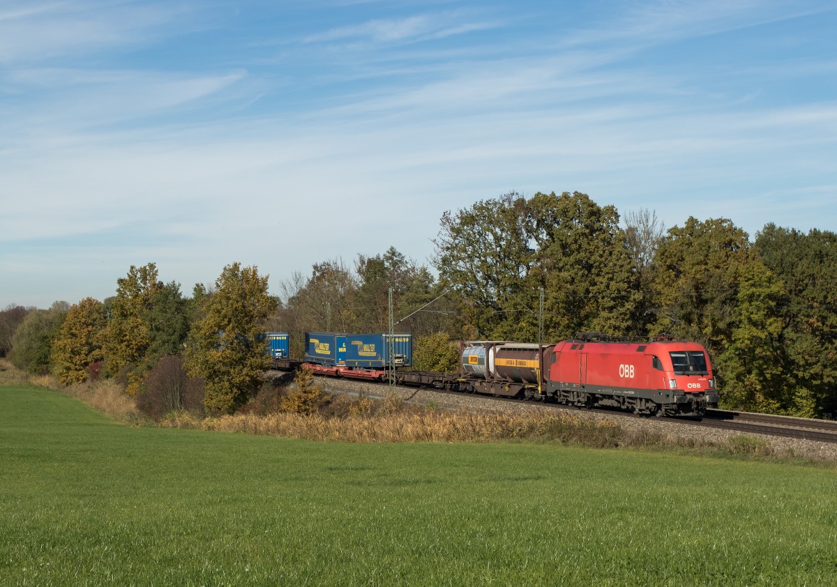 1116 279 aus Mnchen kommend am 24. Oktober 2015 bei Hilperting.