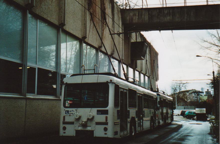 (113'111) - TL Lausanne - Nr. 721 - FBW/Hess Trolleybus am 22. Dezember 2008 in Lausanne, Dpt Borde