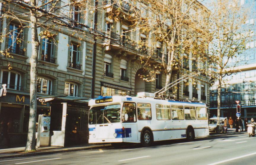 (113'207) - TL Lausanne - Nr. 729 - FBW/Hess Trolleybus am 22. Dezember 2008 in Lausanne, Georgette