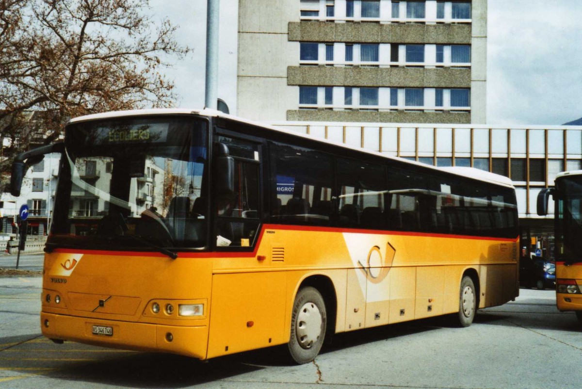 (115'627) - Buchard, Leytron - Nr. 259/VS 346'746 - Volvo (ex CarPostal Ouest; ex P 25'635) am 30. Mrz 2009 beim Bahnhof Sion