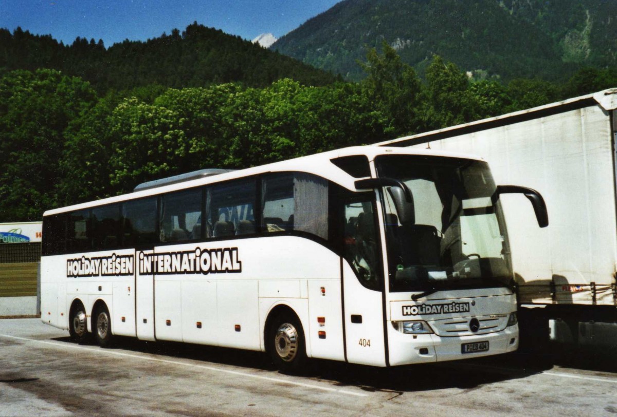 (116'515) - Aus Deutschland: Holiday Reisen, Berlin - Nr. 404/P-EB 404 - Mercedes am 23. Mai 2009 in Vomp, Raststtte