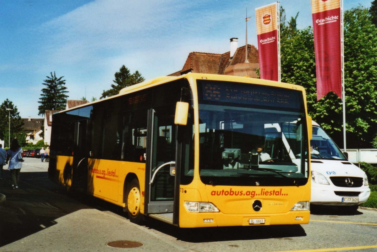 (117'332) - AAGL Liestal - Nr. 73/BL 6663 - Mercedes am 8. Juni 2009 beim Bahnhof Rheinfelden