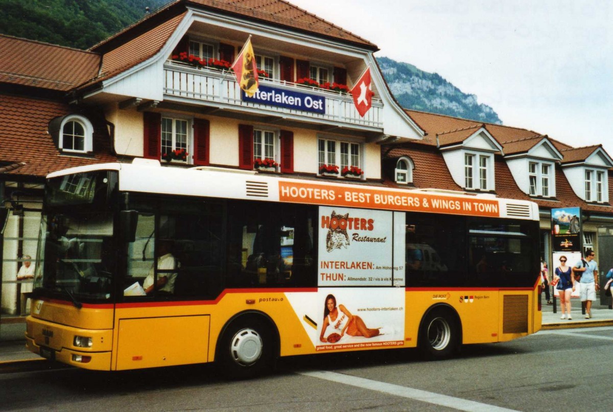 (117'710) - PostAuto Bern - BE 610'532 - MAN/Gppel (ex P 23'033) am 14. Juni 2009 beim Bahnhof Interlaken Ost